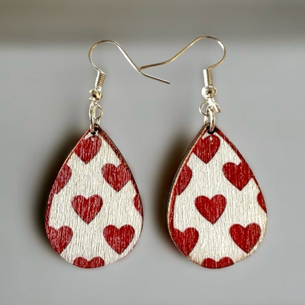 ⭐️ 5 for $25 Wooden Heart Design Teardrop Red & White Earrings